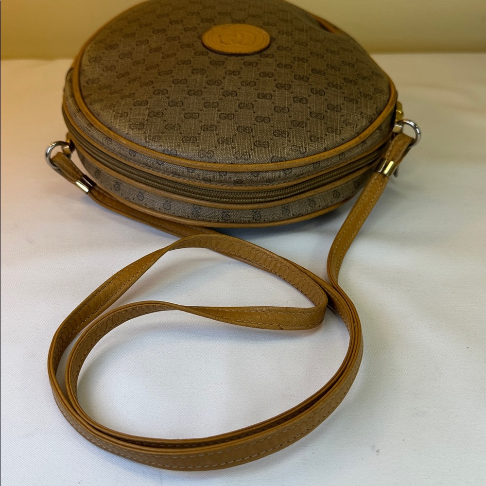 Gucci Monogram RARE Vintage 1980’s Micro GG Round Ophidia Canteen Made in Italy - Picture 9 of 14